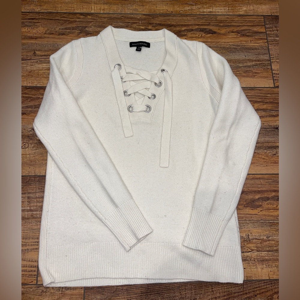 White banana republic lace up knit sweater